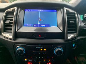 Ford Ranger Wildtrack Pick UpAuto - Image 4