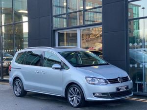Volkswagen Sharan 2.0 TDi Highline Auto - Image 3
