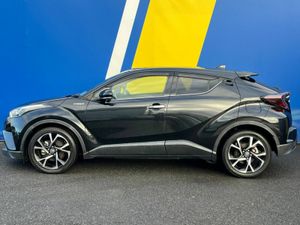Toyota C-HR 1.8 HYBRID // SERVICE HISTORY // HALF - Image 3