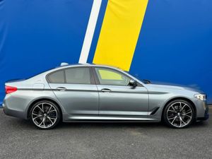 BMW 5-Series 530e M-SPORT COMPETITION 2.0 HYBRID / - Image 2