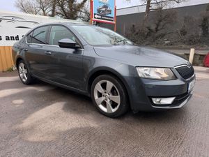 151 Skoda Octavia 1.6TDI ELEGANCE  Low Miles - Image 2