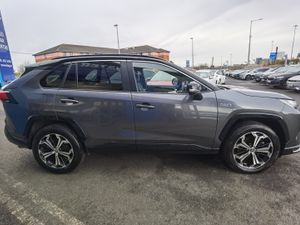 TOYOTA RAV4 2.5 AWD DYNAMIC AUTOMATIC PHEV - Image 4