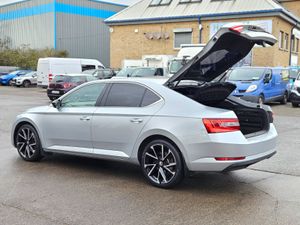 Skoda Superb Ambition 2.0TDI 150HP DSG - Image 4