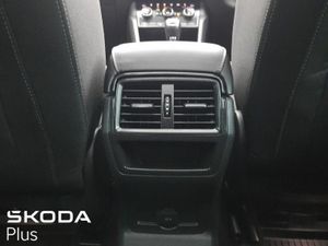 Skoda Karoq **SUNROOF**BLACK PACK**SPORTLINE**TINY - Image 4