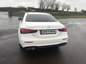 Mercedes-Benz E-Class 2022 - Image 3