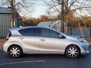 2019 TOYOTA AQUA HYBRID AUTO 2YR NCT €12,990 - Image 4