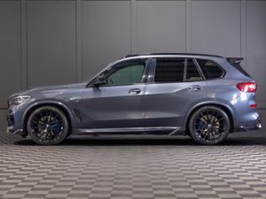 2021 BMW X5 X-Drive 30d M-Sport 7 Seater - Image 3