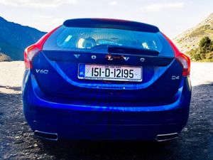 2015 Volvo V60 2.0 D4 (181hp) Estate - Image 3