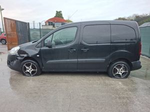 2016 Citroen Berlingo - Image 2