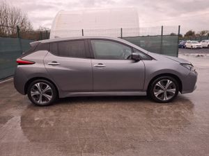 212 Nissan Leaf EV Automatic - Image 4