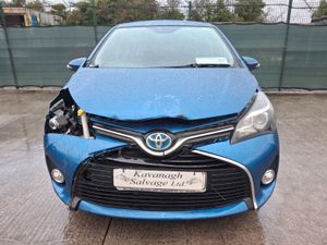 162 Toyota Yaris  Hybrid  Automatic - Image 3