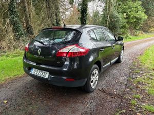 Renault Megane 1.5L, Taxed & NCT to November 2026! - Image 3