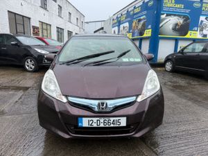 Honda Fit 2012 Hybrid Auto - Image 3
