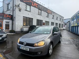 Volkswagen Golf 2010 Auto Tsi - Image 2