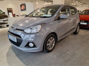 Hyundai i10 DELUXE AUTOMATIC - Only 18,500 Km - 1 - Image 3
