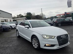 Audi A3 1.4 TFSI PRIVACY GLASS REV CAMERA PARKING - Image 2