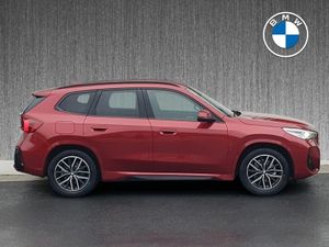 BMW iX1 iX1 eDrive20 M Sport - Image 3