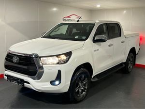 Toyota Hilux 2.4 DOUBLE CAB SR5 4DR - Image 2