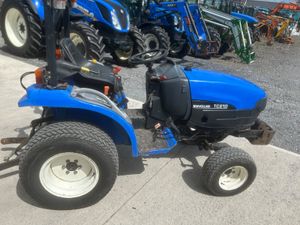 New Holland TC21 Compact Tractor - Image 3