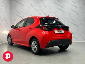 Toyota Yaris G Hybrid Auto - Straight Sale Discoun - Image 3