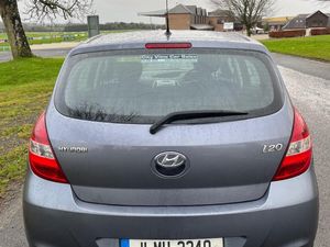 Hyundai i20 2011 low mileage Trade Sale - Image 4
