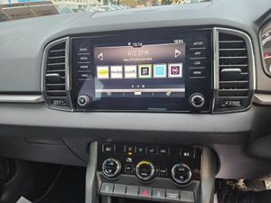 Skoda Karoq AMB 1.5tsi 150HP 4DR - Image 4