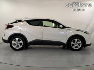 Toyota C-HR 1.8 PET HYBRID - Image 2