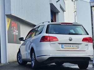 Volkswagen Passat Automatic - Image 4