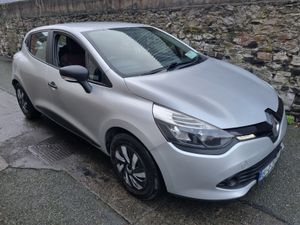 Renault Clio 2015 Perfect First Car - Image 2