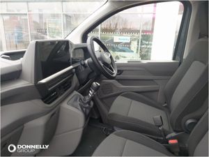 Volkswagen Transporter T28 Swb Diesel Commerce Pro - Image 2