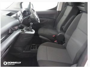 Vauxhall Combo Cargo L2 Diesel Dynamic - Image 4