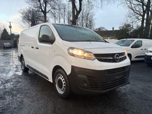 Opel Vivaro LOW km - Image 2