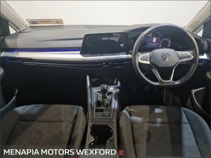 Volkswagen Golf 2.0 TDI 115HP Life - Image 3