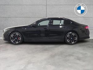 BMW i5 M60 Saloon - Image 4