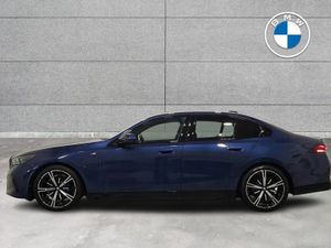 BMW 5-Series 530e M Sport Pro Saloon - Image 4