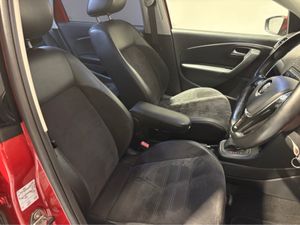 Volkswagen Polo Auto - Half Leather - Upgraded All - Image 4