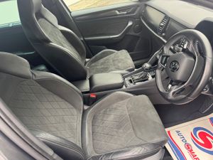 Skoda Kodiaq 2023 Sportline auto sunroof - Image 4