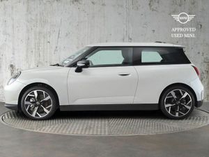 Mini Cooper Cooper SE - Image 4