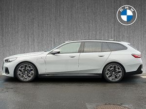 BMW 5-Series 530e M Sport Touring - Image 4