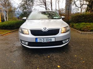 171 SKODA OCTAVIA Low KM Warranty NCT TAX V.Clean - Image 2