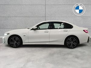 BMW 3-Series 330e M Sport Saloon - Image 4