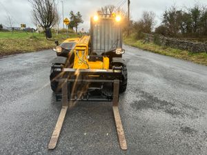 2016 JCB 525-60 Loader - Image 2