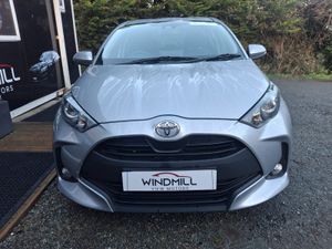 Toyota Yaris 1.0 Luna 4DR - Image 2