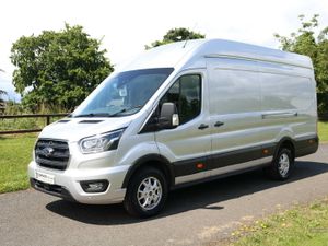 Ford Transit 350 EcoBlue MHEV Limited - Image 3
