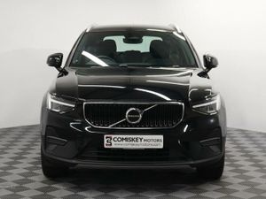 Volvo XC40 B3 MHEV Core - Image 2