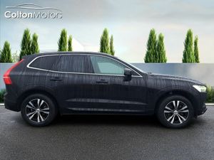 Volvo XC60 Momentum AUTO D4 AWD - Image 3