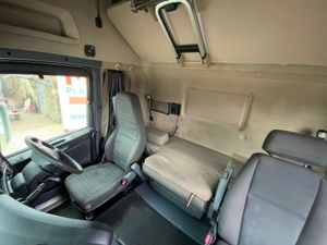 Scania R420 R420 R420 6X2 02dr - Image 2