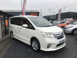 Nissan Serena 2013 Hybrid 8 Seater - Image 3