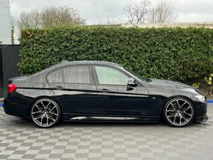 BMW 3-Series 320d M-SPORT COMPETITION // NEW 20" M - Image 2