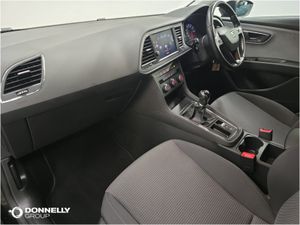 SEAT Leon Diesel Hatchback SE Dynamic - Image 3